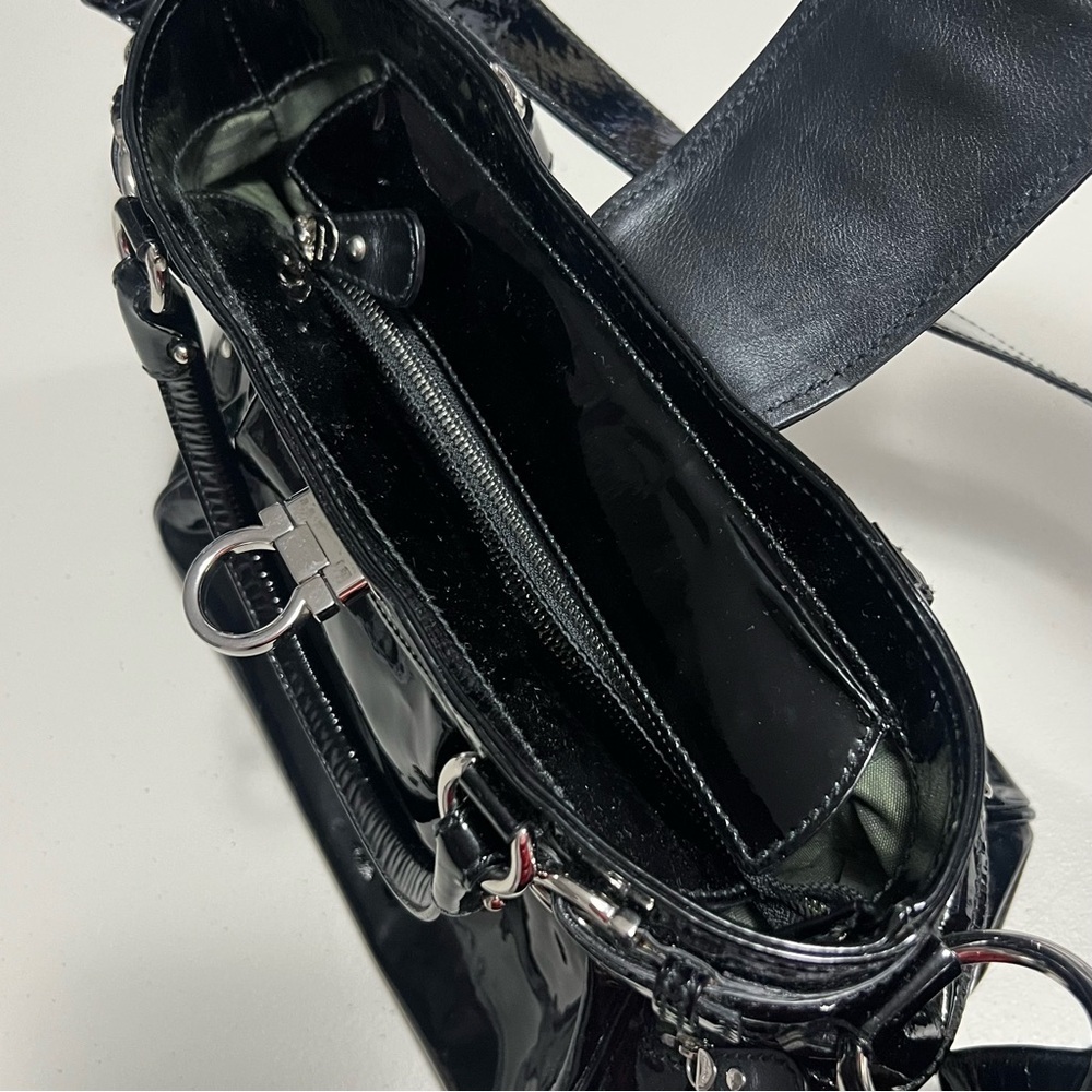 SALVATORE FERRAGAMO Patent Leather Bag - Picture 15 of 16